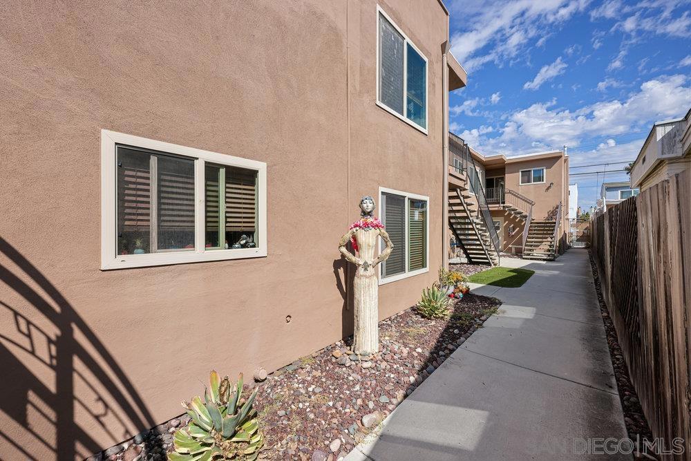 4629 Bancroft St. Property Photo 4