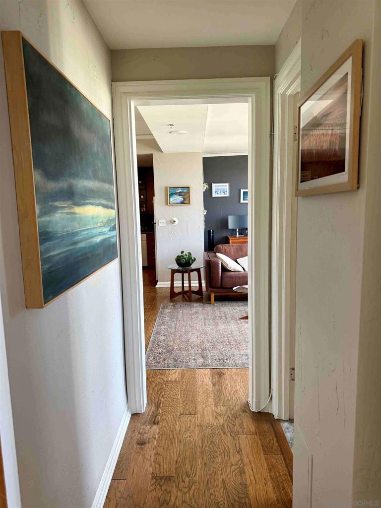702 Ash 1002 Property Photo 14