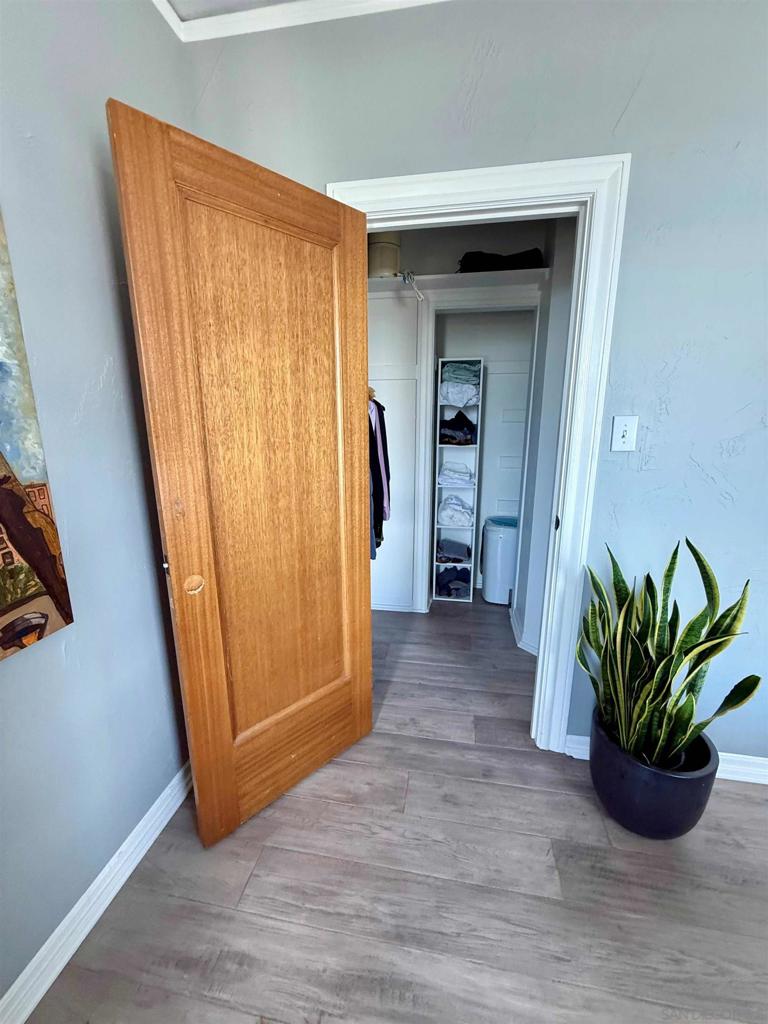 702 Ash 1002 Property Photo 15