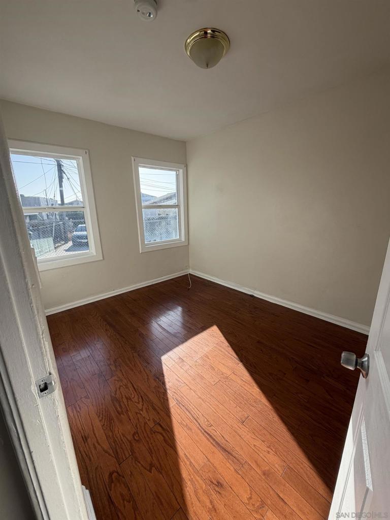3946 Division Street Property Photo 9