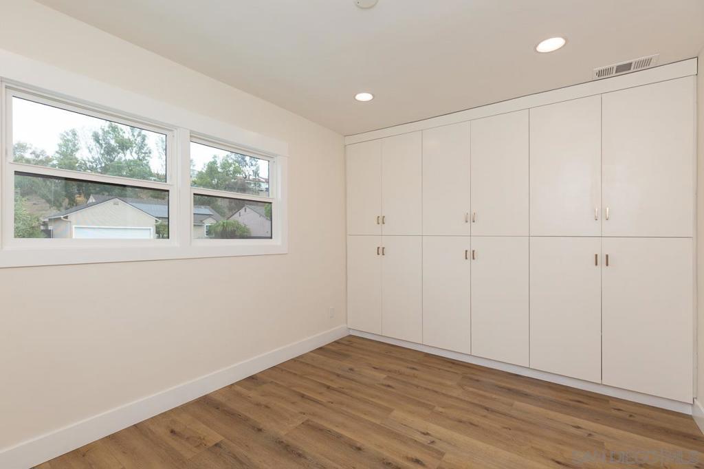 3892 Bass St Property Photo 13