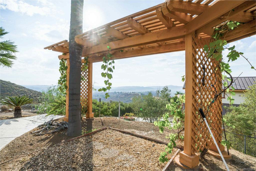 15710 Blue Crystal Trails Property Photo 29