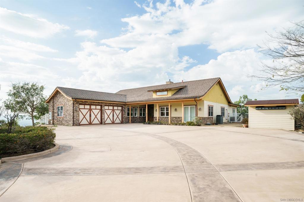 15710 Blue Crystal Trails Property Photo 31