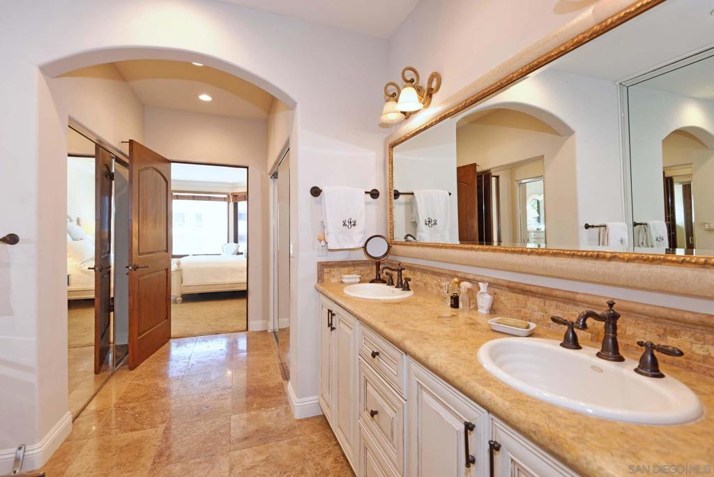 7555 Eads Ave 12 Property Photo 13