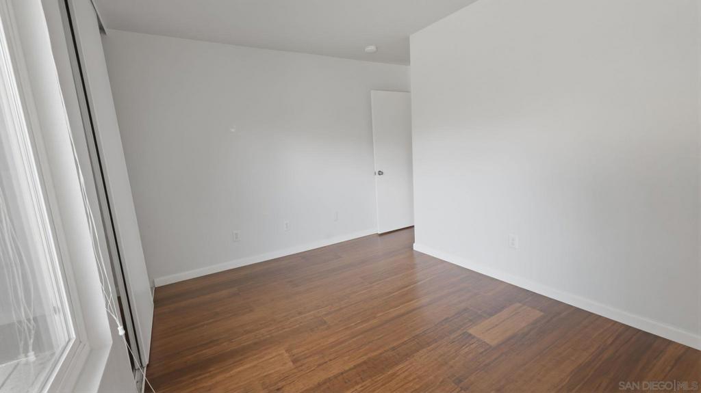 1612 Bridgeview Dr Property Photo 33
