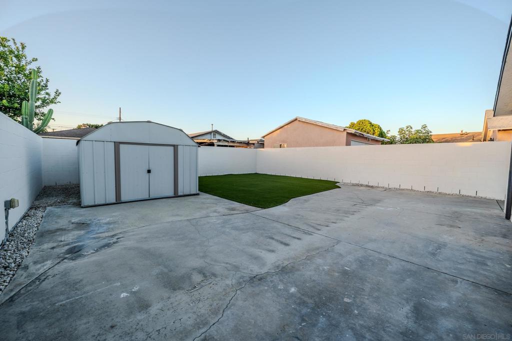 11931 160th Property Photo 12