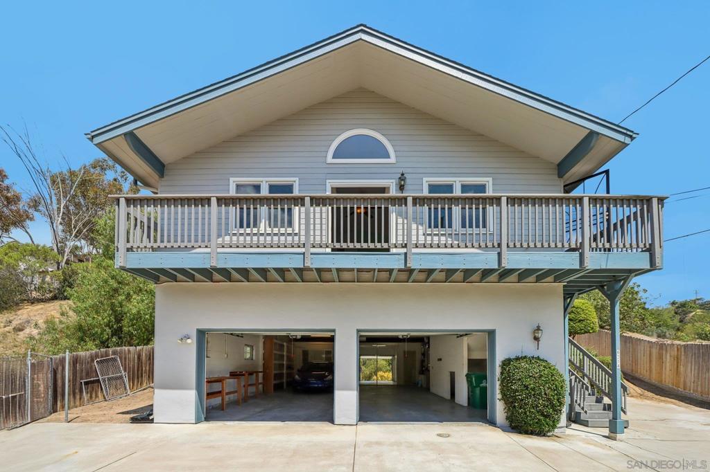 6214 Radio Dr. Property Photo 1