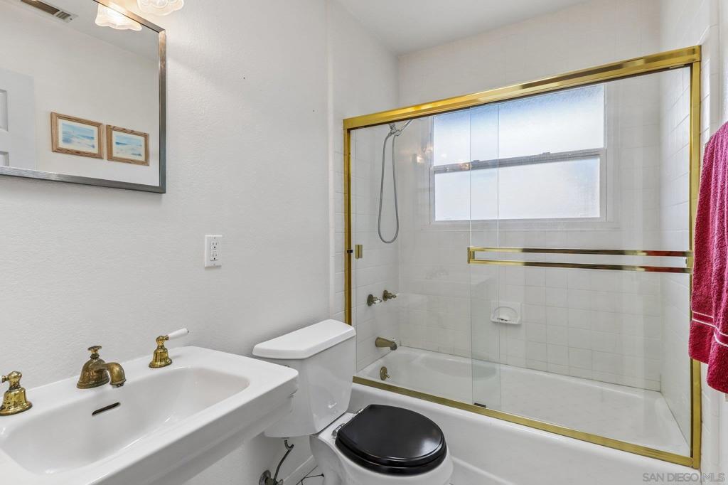 6214 Radio Dr. Property Photo 38