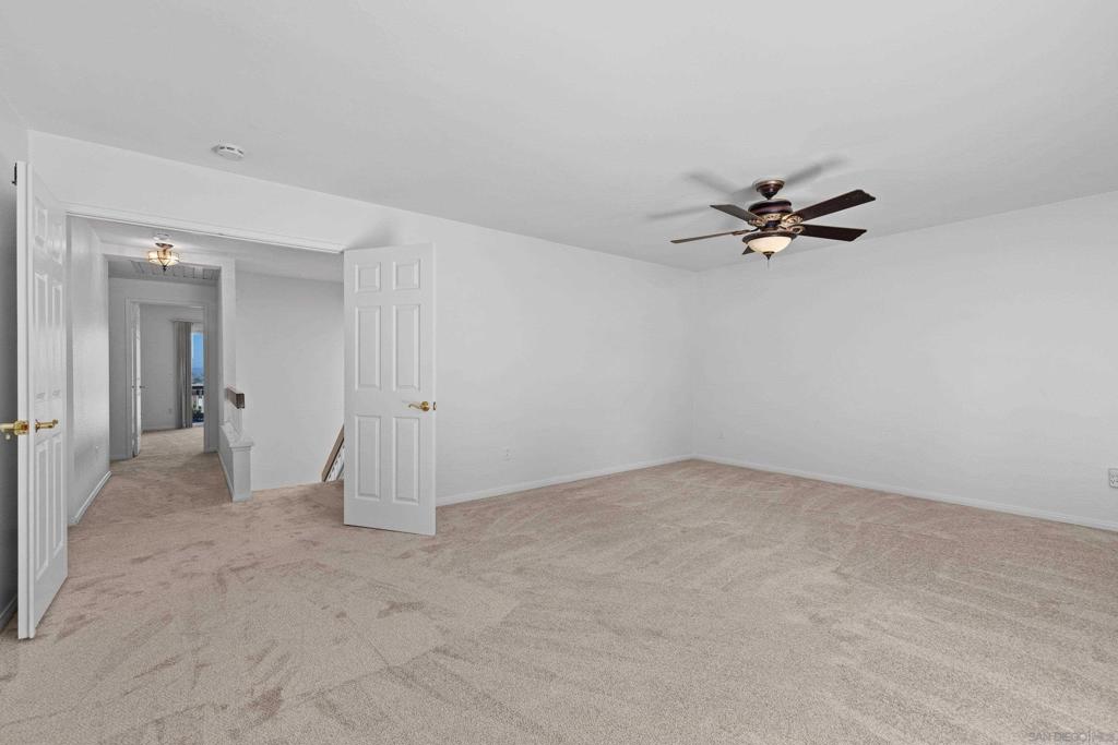 9193 Vista Entrada Property Photo 24