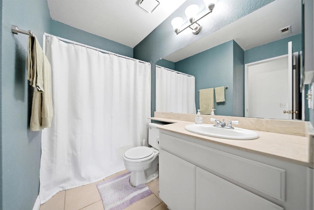 261 Riverview Way Property Photo 6