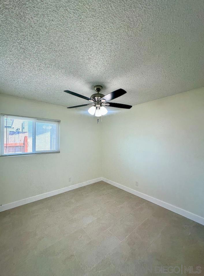 1254 Sumner A Property Photo 4
