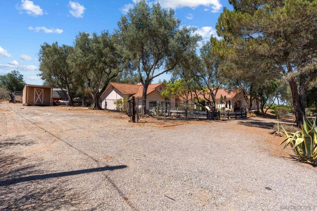 579 Alpine Trail Rd. Property Photo 18