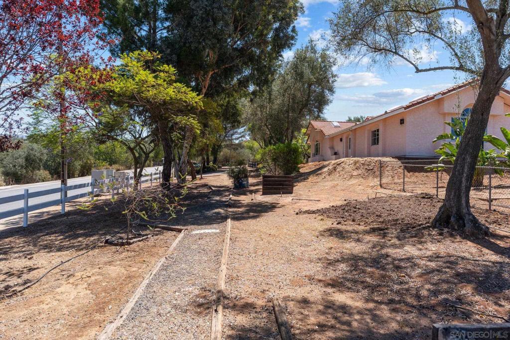 579 Alpine Trail Rd. Property Photo 19