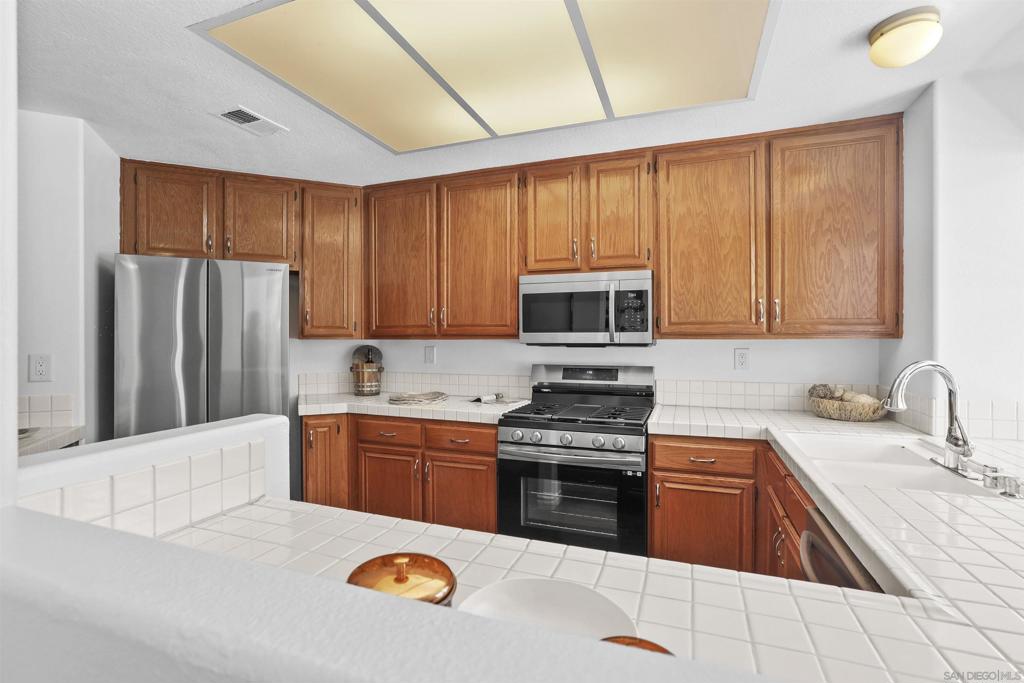 28634 Via Valdez Property Photo 22