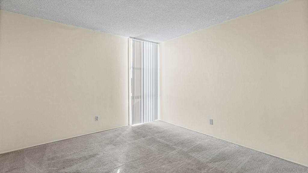 3050 Rue D'orleans 423 Property Photo 5