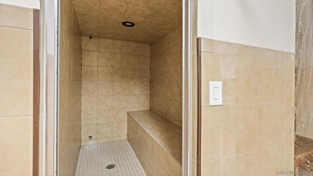 3050 Rue D'orleans 423 Property Photo 19