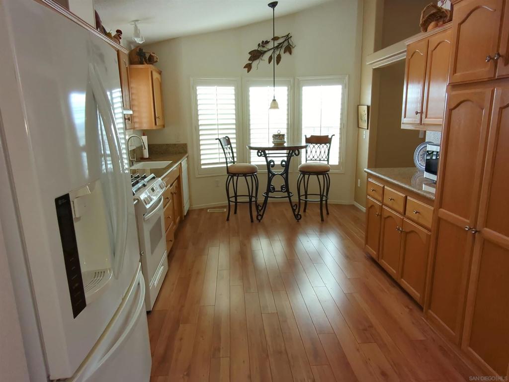 444 El Camino Real 111 Property Photo 2