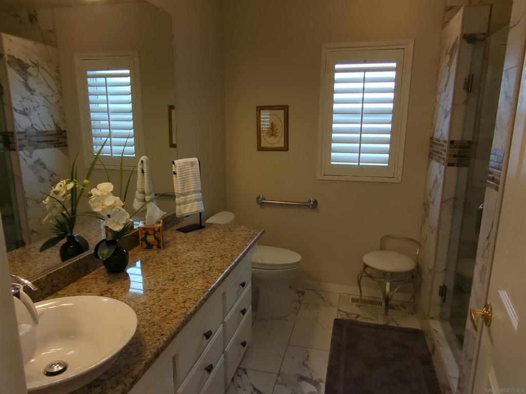 444 El Camino Real 111 Property Photo 10