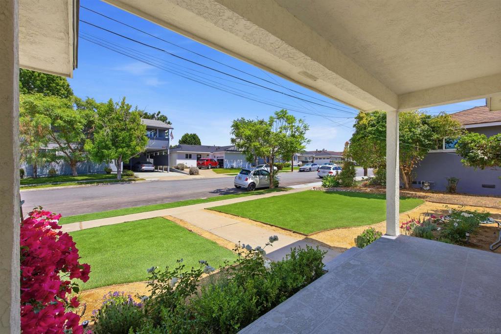 6476 Winona Ave Property Photo 11