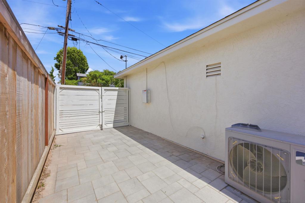 6476 Winona Ave Property Photo 49