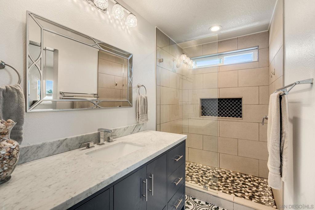 146 Adelia Way Property Photo 10