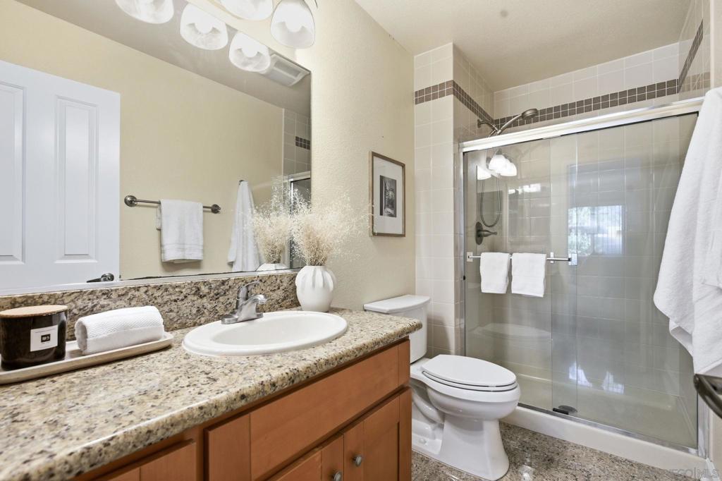 8650 Via Mallorca E Property Photo 9