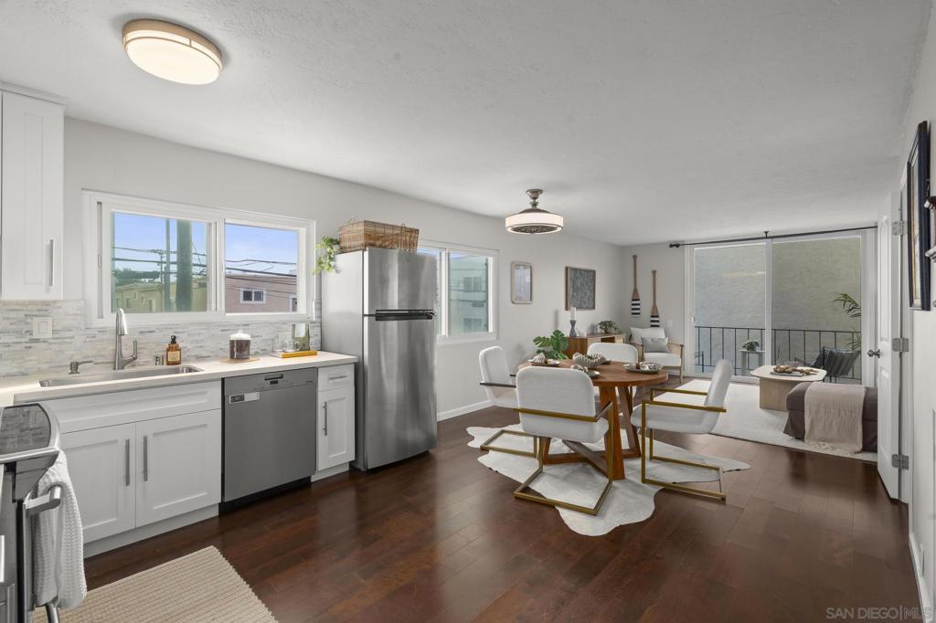 4477 Mentone St #211 Property Photo 4