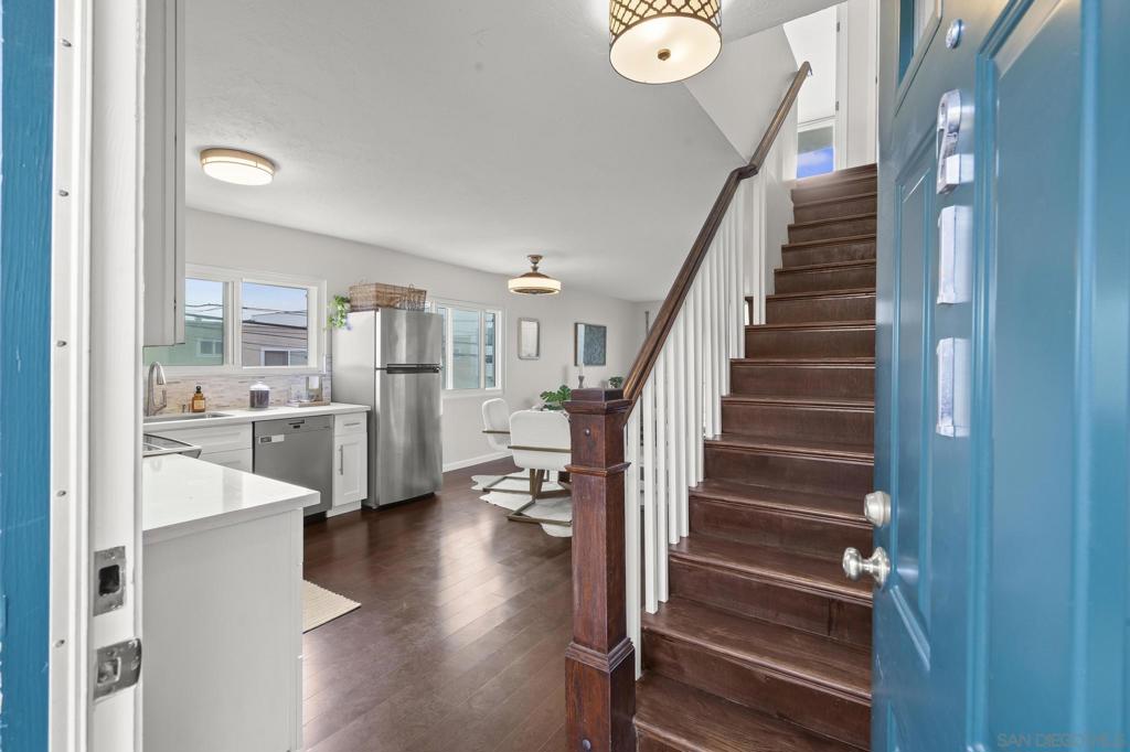 4477 Mentone St #211 Property Photo 7