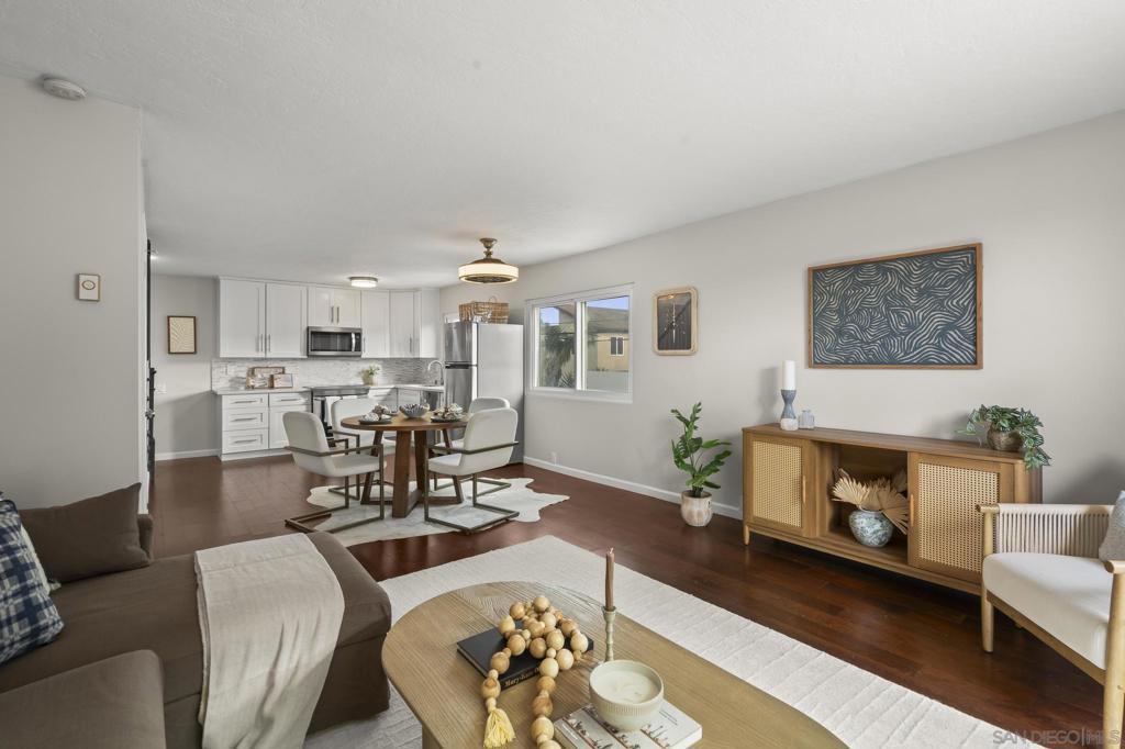 4477 Mentone St #211 Property Photo 10