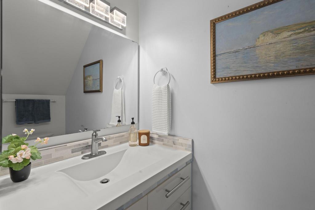 4477 Mentone St #211 Property Photo 15