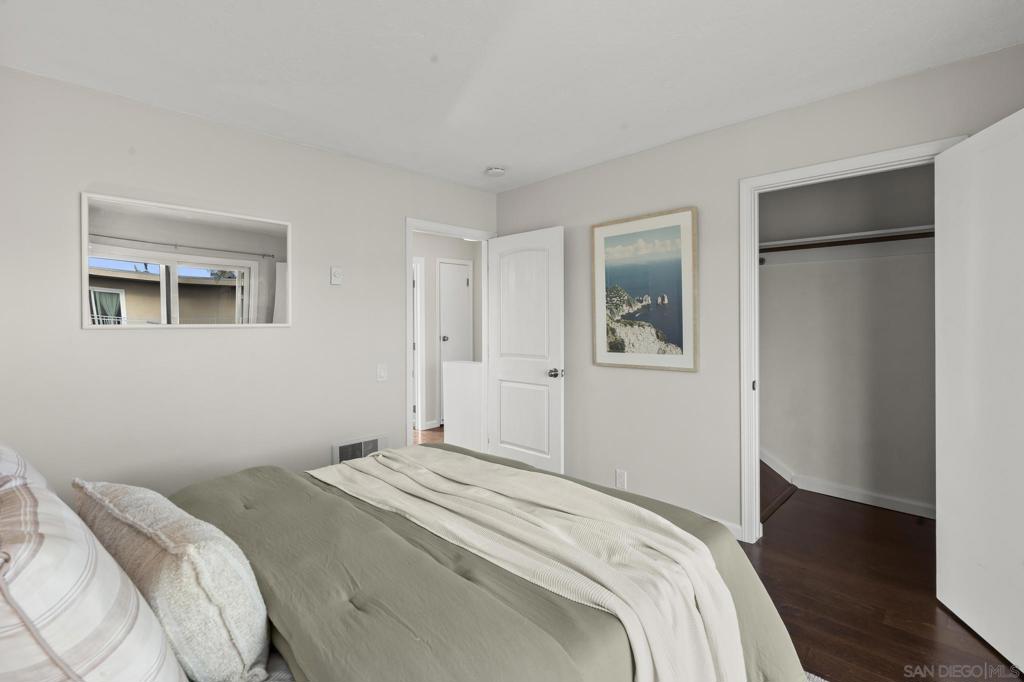 4477 Mentone St #211 Property Photo 33