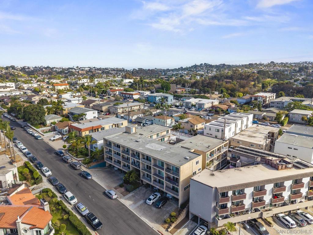 4477 Mentone St #211 Property Photo 50
