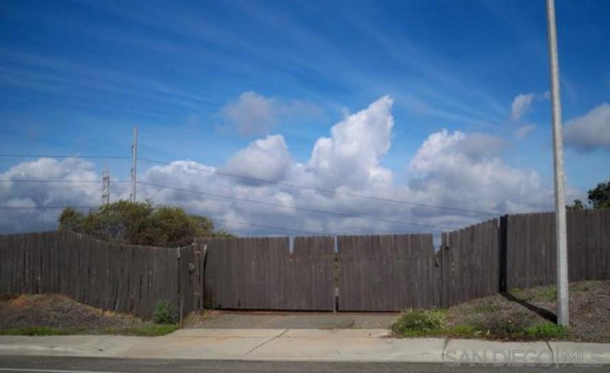 945 E J St. Property Photo 9