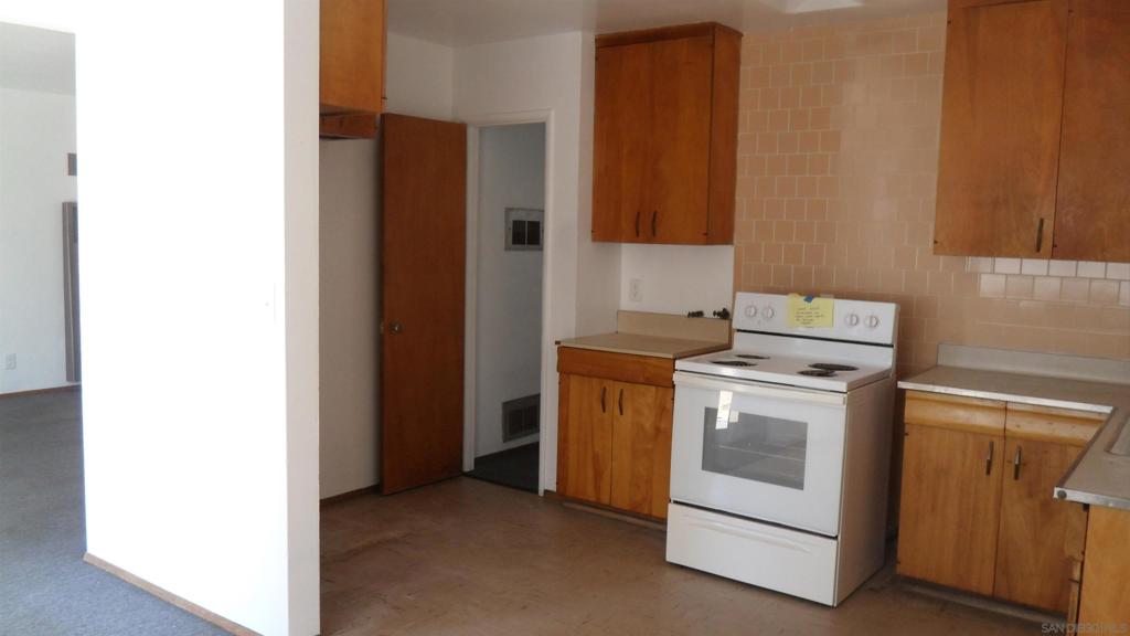 945 E J St. Property Photo 15