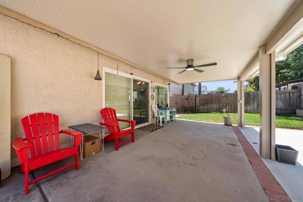 916 Carriage Property Photo 35