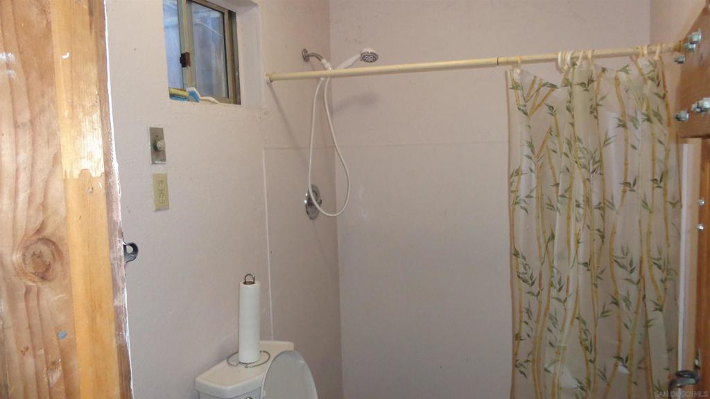 29010 Lilac Rd. Property Photo 14