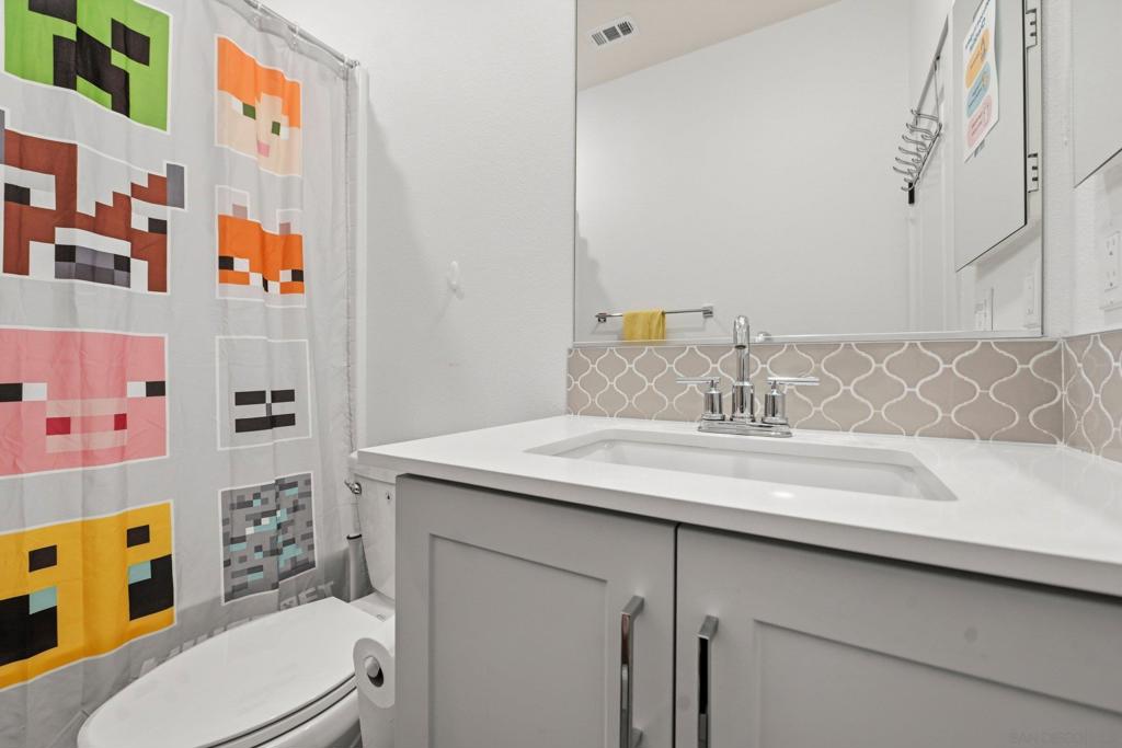 305 Creekview Ct Property Photo 46