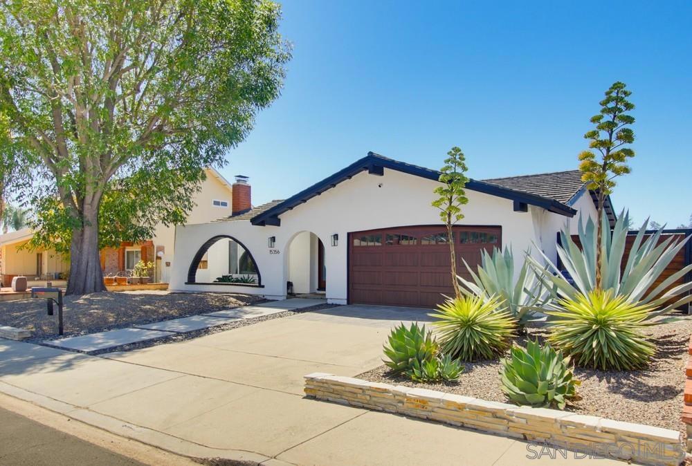 15356 Via Sansal Property Photo 2