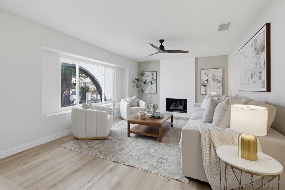 15356 Via Sansal Property Photo 6