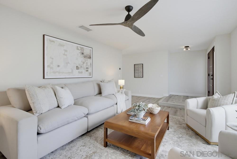 15356 Via Sansal Property Photo 7