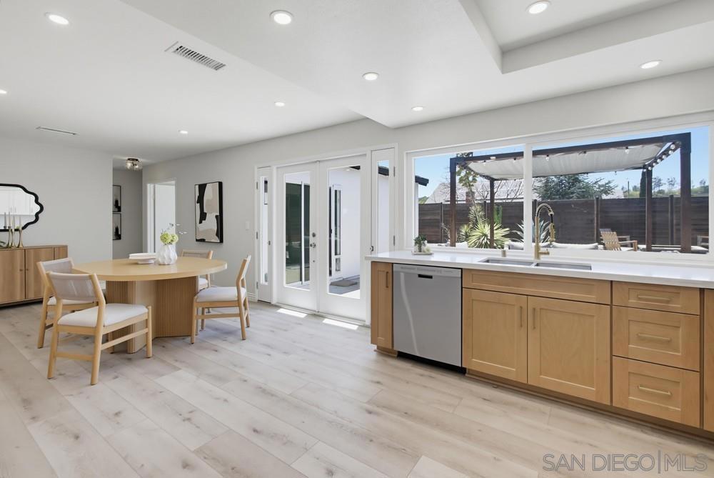 15356 Via Sansal Property Photo 12