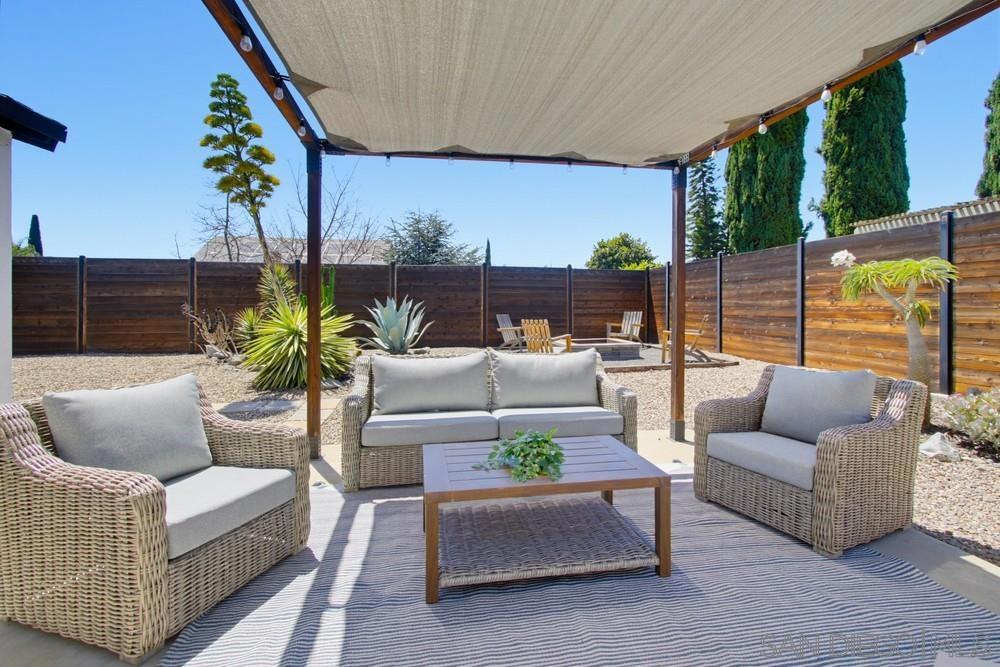 15356 Via Sansal Property Photo 28