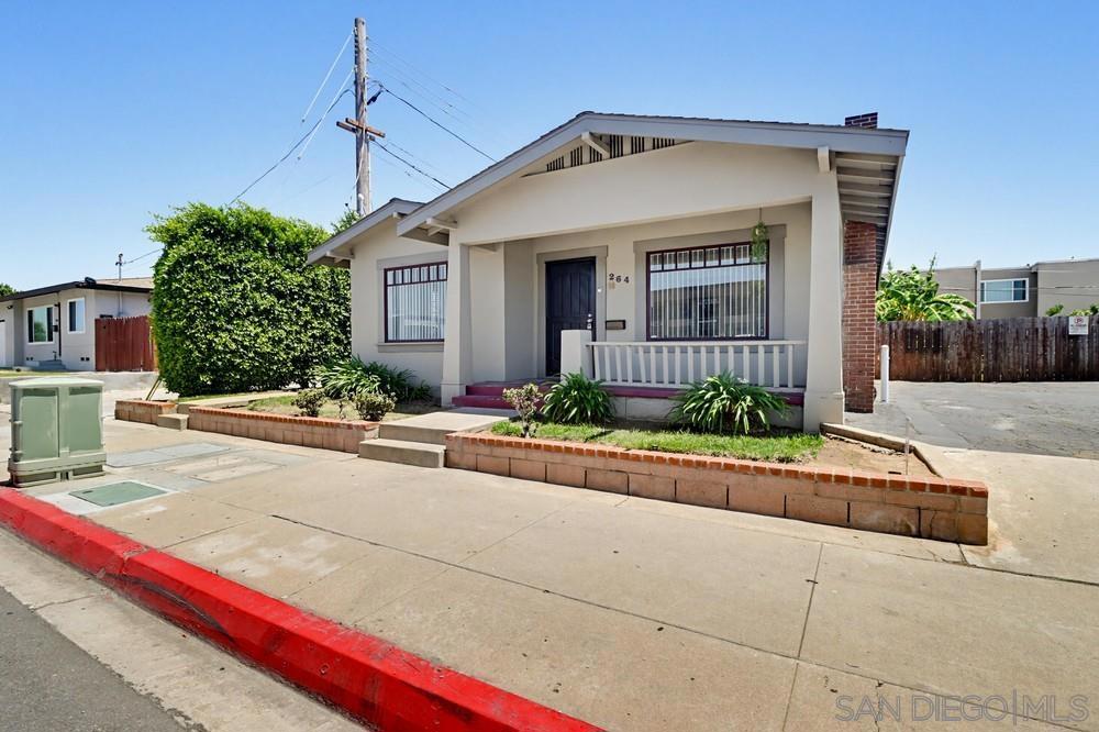 264 E Street Property Photo 1