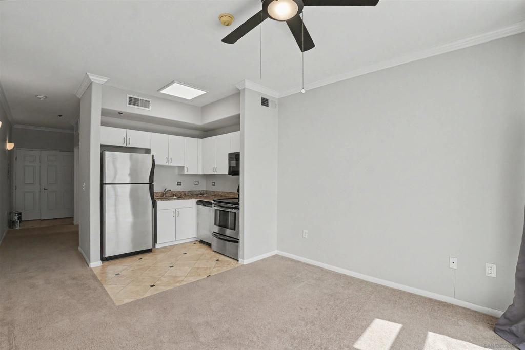 1643 6th 406 Property Photo 9