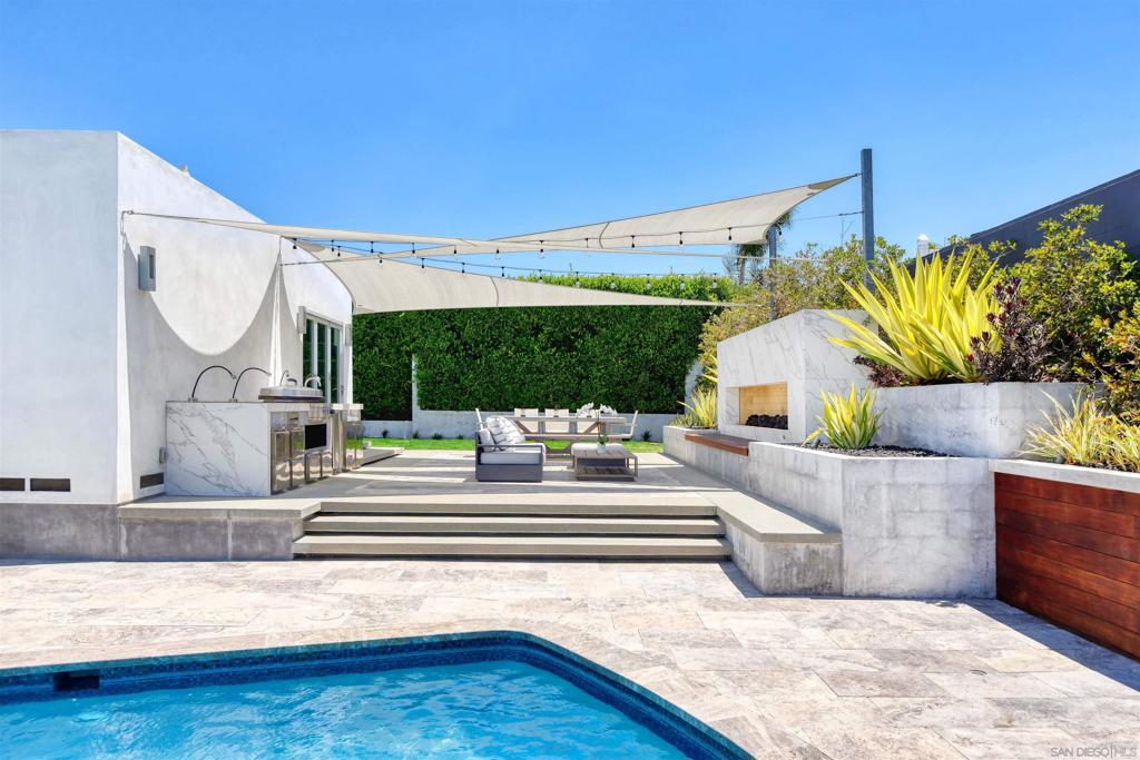 1573 Copa De Oro Property Photo 32