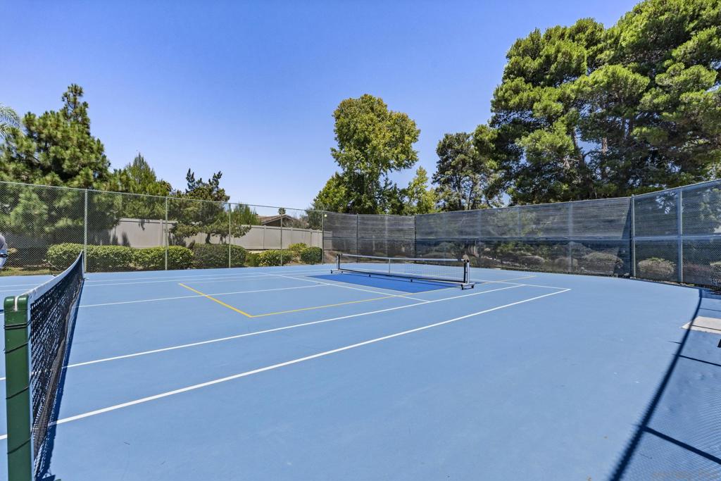 1605 Blossom Field Way Property Photo 20
