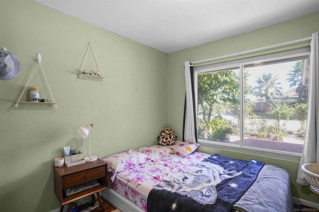 14513 Mirando Property Photo 12