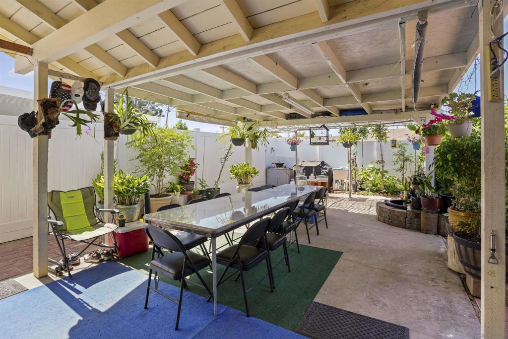 14513 Mirando Property Photo 16