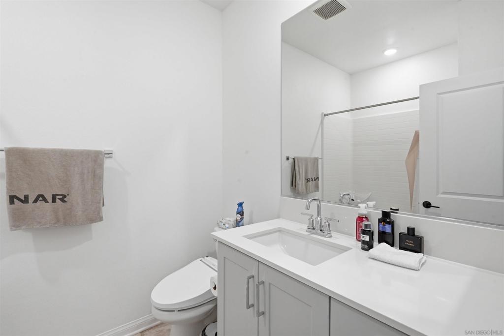 2044 Bluestone Cir. Property Photo 20