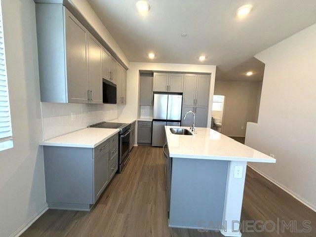 4731 Merida Way Property Photo 27